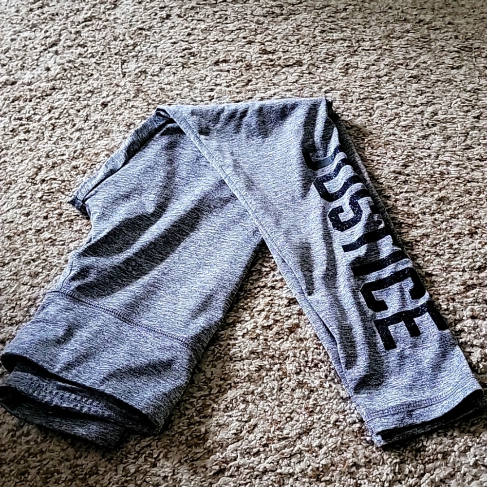 Justice girls tights in great condition.